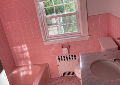 Wakefield-bathroom-before