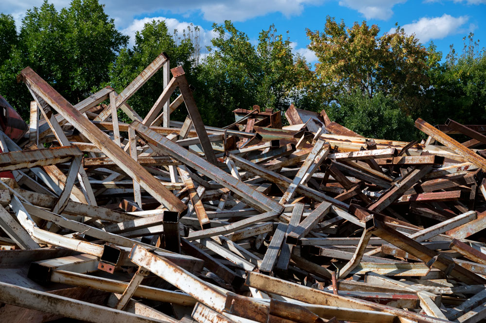 Why It’s Essential to Remove Debris on a Residential Construction Site